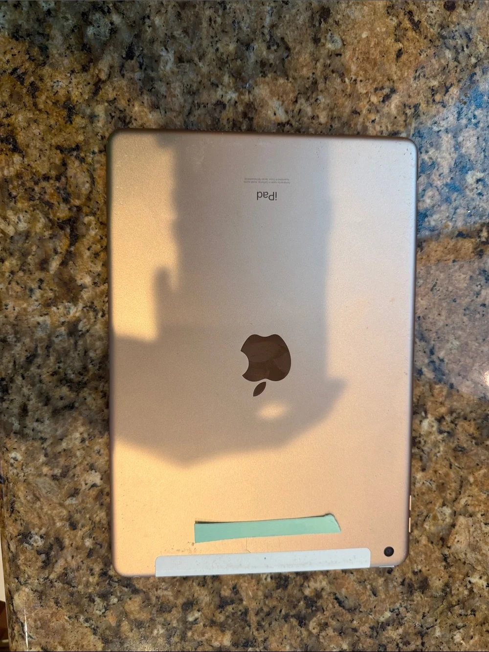 Apple iPad with White Front Bezel